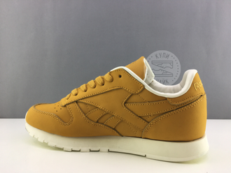 Reebok classic песочные (40-44) Арт. 075M-А