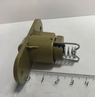 F-13 оливка Ролик-защелка для сауны