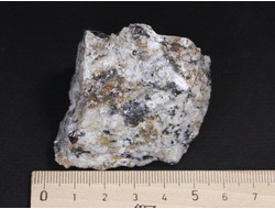 Циркон (кристаллы в породе), Россия, Южный Урал, Вишневые горы (45*42*38 мм, 94 г) №17774