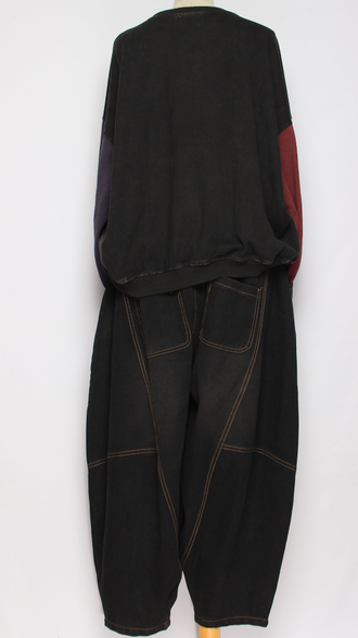 Джинсы "Яркие строчки" черные р.48-54