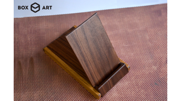 8084 Чехол для смартфона деревянный
Материал: дуб, американский орех