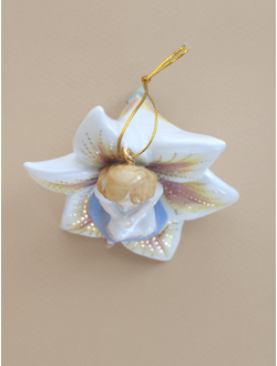 Дюймовочка