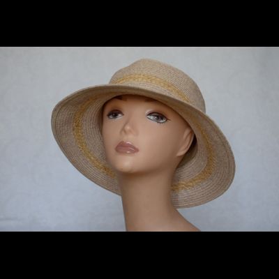 Шляпа сиреневая женская Италия Стефания Майороли