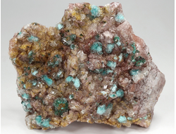 Брошантит, коллекционный образец, Марокко (73*57*28 мм, 131 г) №28628