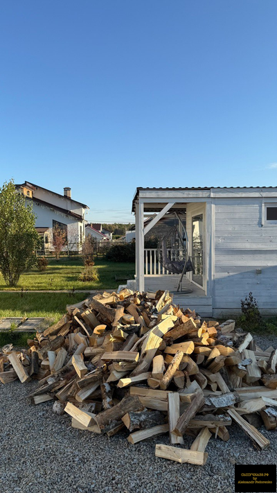 колотые дрова твердых пород навал