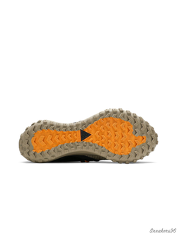 NIKE ACG REACT MOUNTAIN FLY LOW fossil stone Женские (36-40)