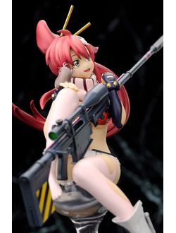 Фигурка 1/6  Ёко Литтнер (Yoko Littner Crimson Chapter ver.)
