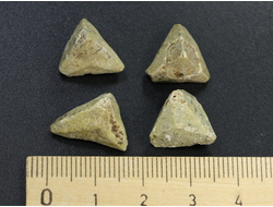 Ахтарандит в ассортименте, Россия, Якутия (15-17 мм, 1,2-1,4 г) №22813