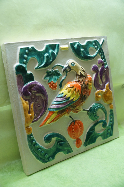 Соловей на празднике урожая (фасадный изразец)