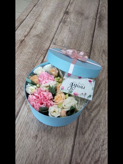 Коробка с макаронс "Bonjours"