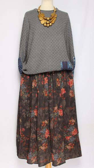 Джемпер ХЛОПОК "ГОЛУБЫЕ НАШИВКИ" серый, черный до р.50