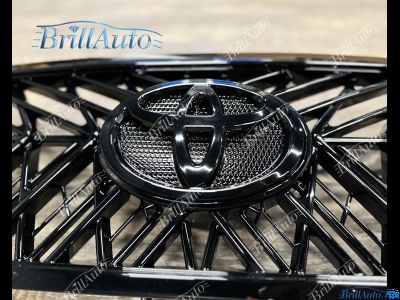 Решетка Toyota Land Cruiser 100 03-07 TRD черная с лого