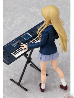 Фигурка фигма Цумуги Котобуки (figma Kotobuki Tsumugi School Uniform Ver.)