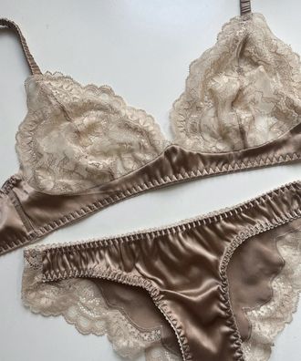 Gigi beige silk and lace