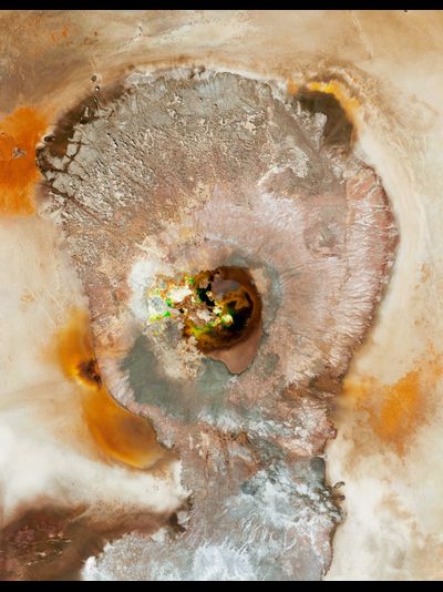 Картина обогреватель, спутниковое фото впадины Данакиль