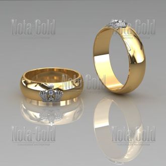 Классические обручальные кольца с короной и бриллиантами