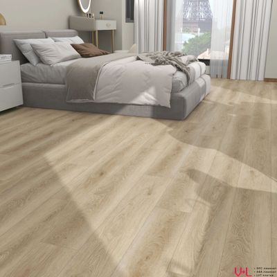 SPC ламинат Union Essence Дуб Милк ES02-03L 43 класс толщина 4.2 мм с фаской замковый 2.7889 м2