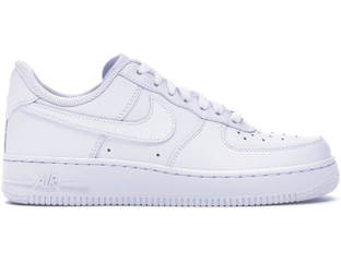 Air force 1 07 le low women's white hotsell