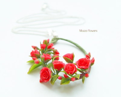 Кулон "Красные розы".