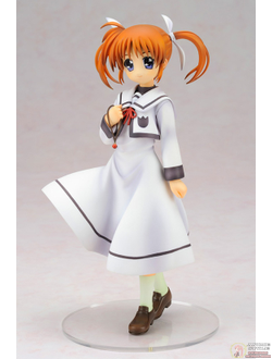 Фигурка  1/7 Наноха Такамати (Takamachi Nanoha School Uniform)
