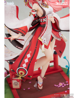 Фигурка 1/7 Яэ Мико (Yae Miko Astute Amusement Ver.)