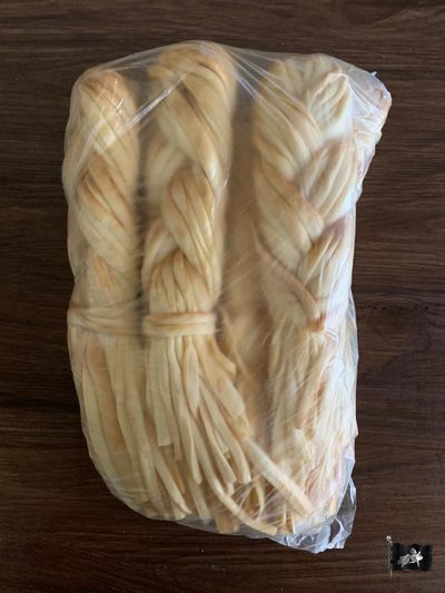 Сыр ТМ ФЕРМЕРСКИЙ &quot;КАВКАЗСКАЯ КОСА&quot; копчёный (Сырный продукт)