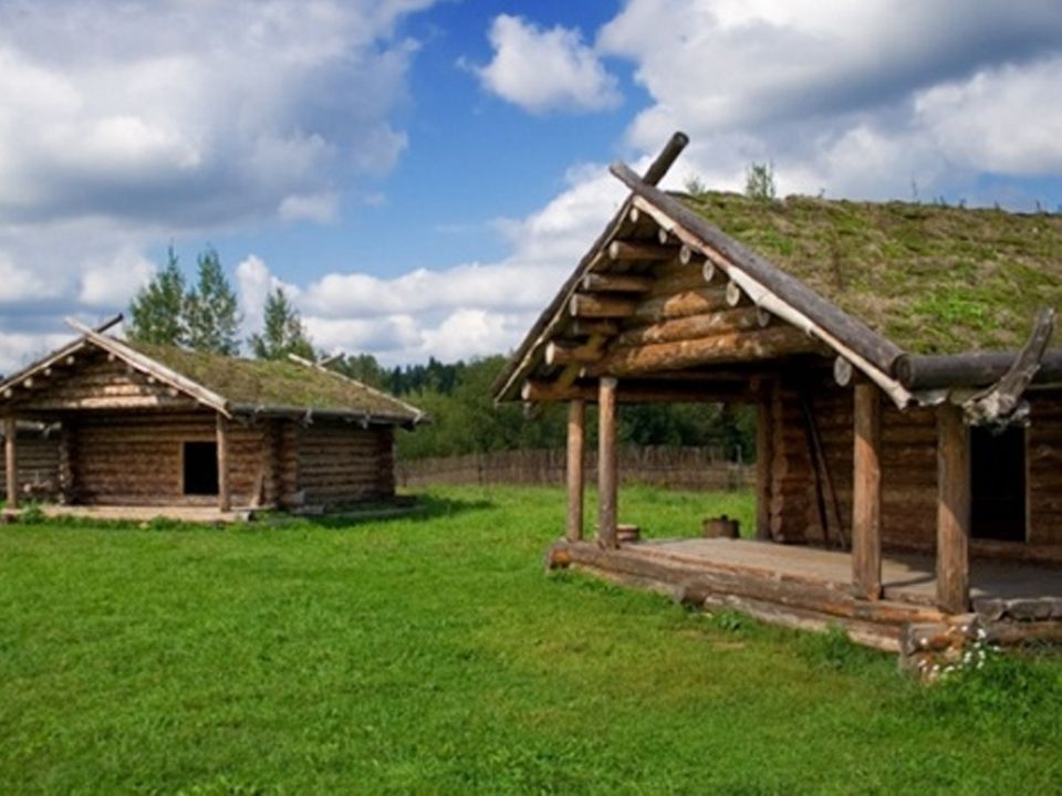 Музей Славянская деревня в п. Любытино