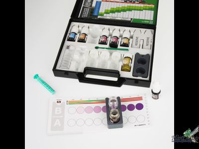 Набор из 5 тестов JBL Test Combi Set Plus Fe для измерения наиболее важных показателей воды в растительном аквариуме