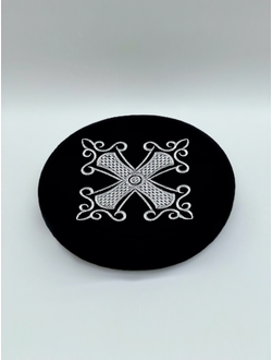 Сменный верх для кубанки. Черный вышитый крест серебро