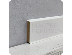 Напольный плинтус с мягким краем Dollken cubu flex life, высота 80 мм. толщина 11 мм. цвет белый