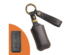 Чёрный чехол для метки Volvo из натуральной кожи (brown line)