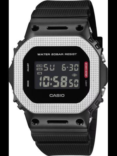 Часы Casio G-Shock GM-5600BM-1A