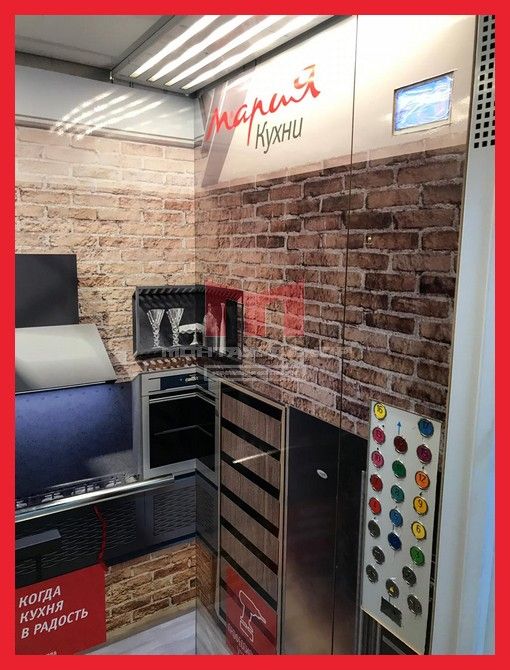 Брендирование лифтов в новостройках