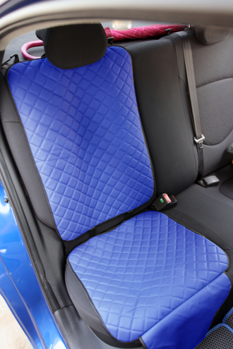 Защитная накидка под детское кресло с прострочкой ромб