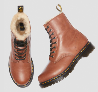 Ботинки Dr. Martens 1460 SERENA