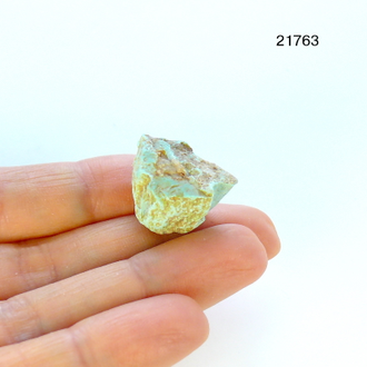 Бирюза натуральная (необработанная) Казахстан арт.21763: 4,9г - 20*15*14мм