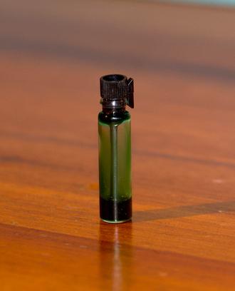 Ветивер зеленый (Vetiveria zizanoides), корневища (2 мл)  - 100% натуральное эфирное масло
