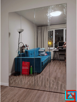 Зеркальные двери для ниши и гардеробной из 4-х створок