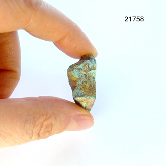 Бирюза натуральная (горбушка) Казахстан арт.21758: 5,9г - 26*19*10мм