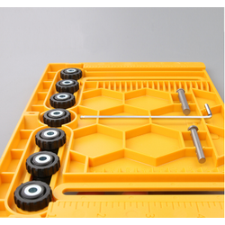 Кондуктор для засверловки отверстий для ручек и полкодержателей