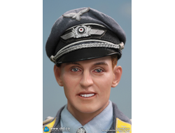 Пилот Люфтваффе - Коллекционная фигурка 1/6 WWII German Luftwaffe Ace Pilot – Erich Hartmann (D80190) - DID