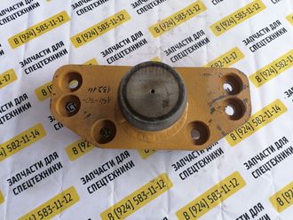 Цапфа-опора крепления бруса отвала 154-70-13214