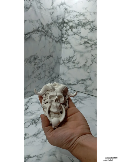 Панно Череп