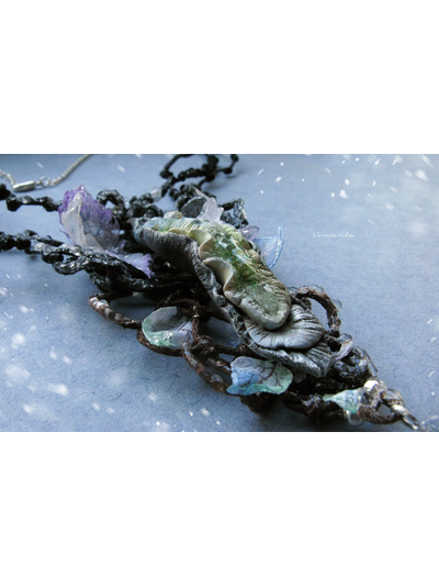 Волшебное колье "Зимняя Дриада из Зачарованного Леса"