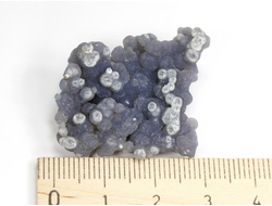 Халцедон фиолетовый виноградный, коллекционный образец, Индонезия (37*32*12 мм, 9,4 г) №35916