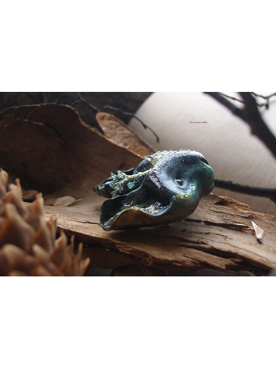 &quot;КотоВолк (Котовий ЛосеВолк) из рода котов-единорогов&quot; - брошь в лесном стиле