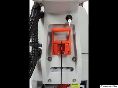 Аккумуляторная поломоечная машина с приводом на колёсаBennett Smart S510bt Basic (с гелевыми АКБ 113 а/ч)