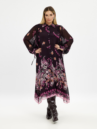 Платье с броским орнаментом