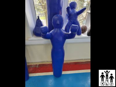 Манекен для борьбы одноногий МБОТ 3 (ПВХ 630 г/м2, высота 1,4 м, вес 25-30 кг) DNN