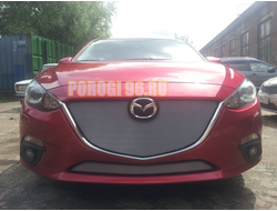 Защита радиатора Mazda 3 2013-2016 chrome верх (без рамки)